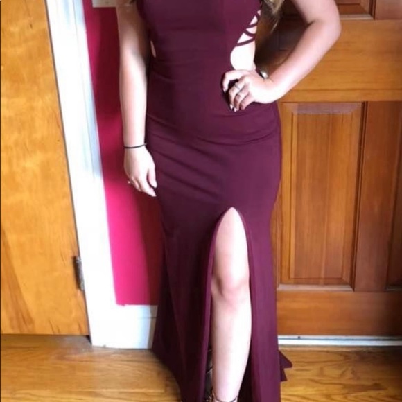 Prom/Evening Gown - Picture 6 of 8